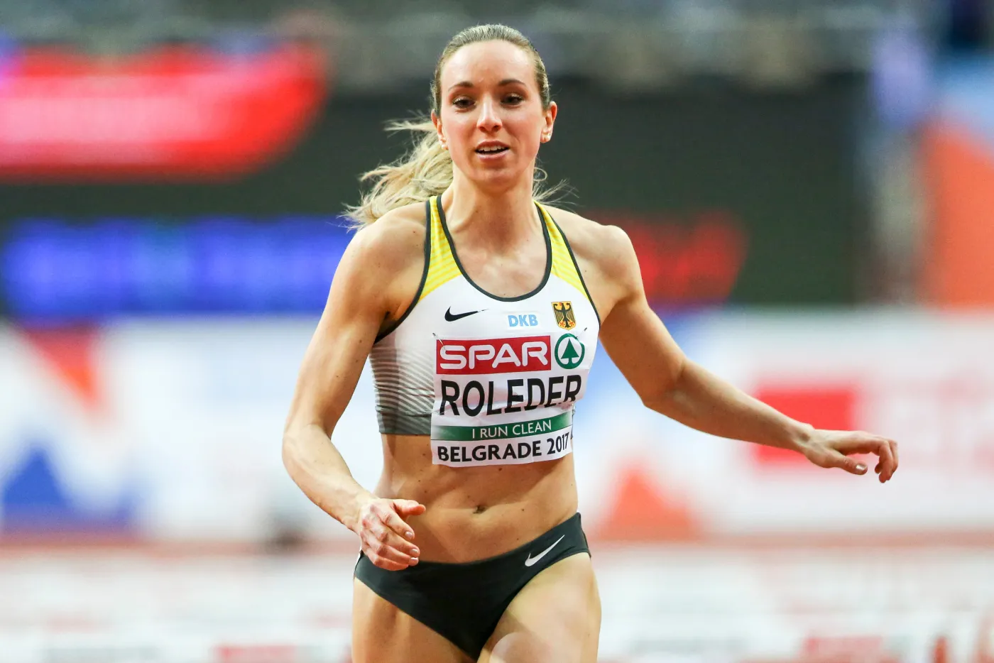 Wicemistrzyni świata jest w ciąży, ale trenuje sześć razy w tygodniu, by ciało było w formie