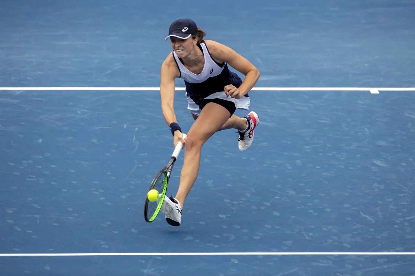 Iga Świątek nie dała rady. W Pradze przegrała z Karoliną Muchovą