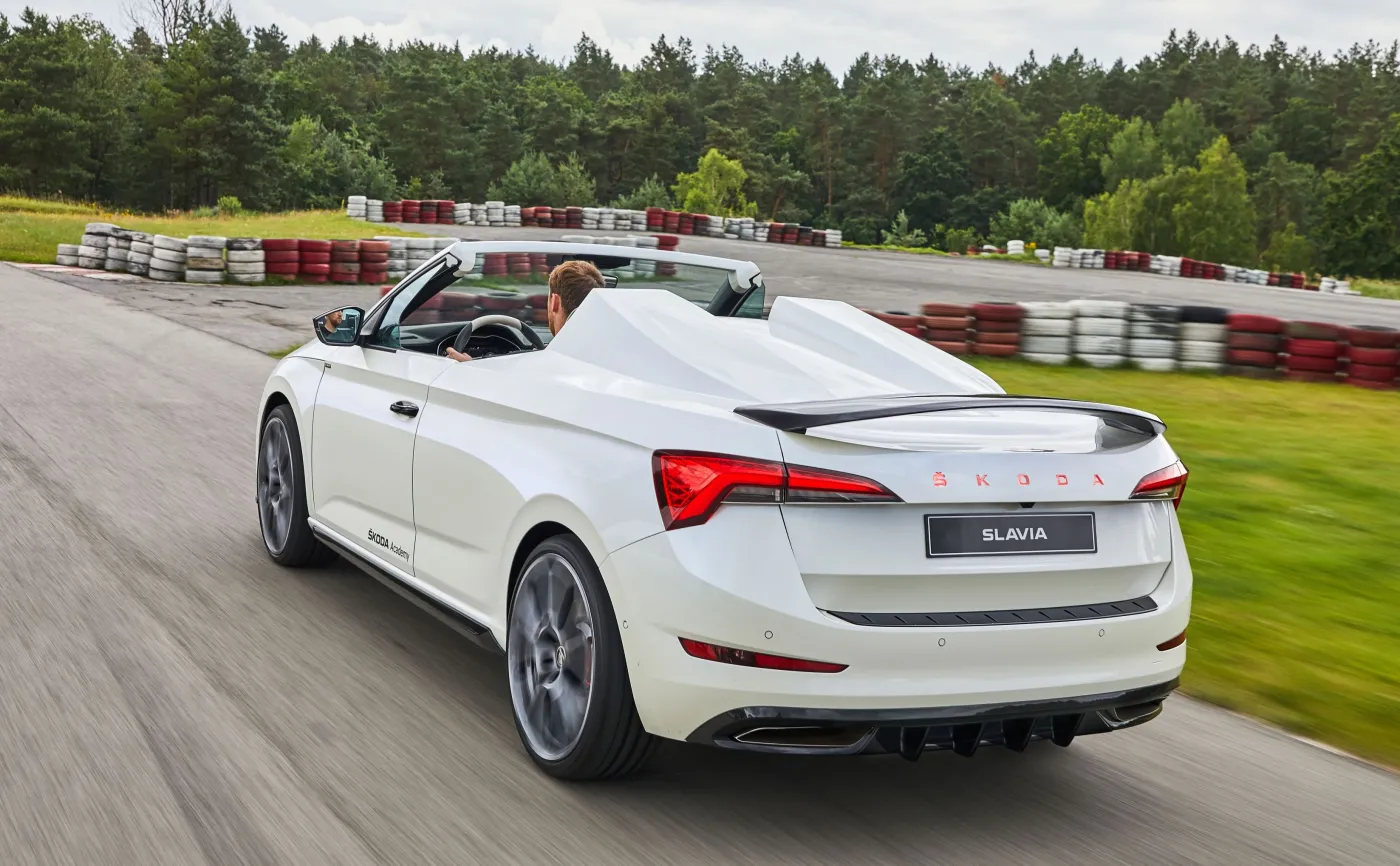 skoda-slavia-28129758.jpg