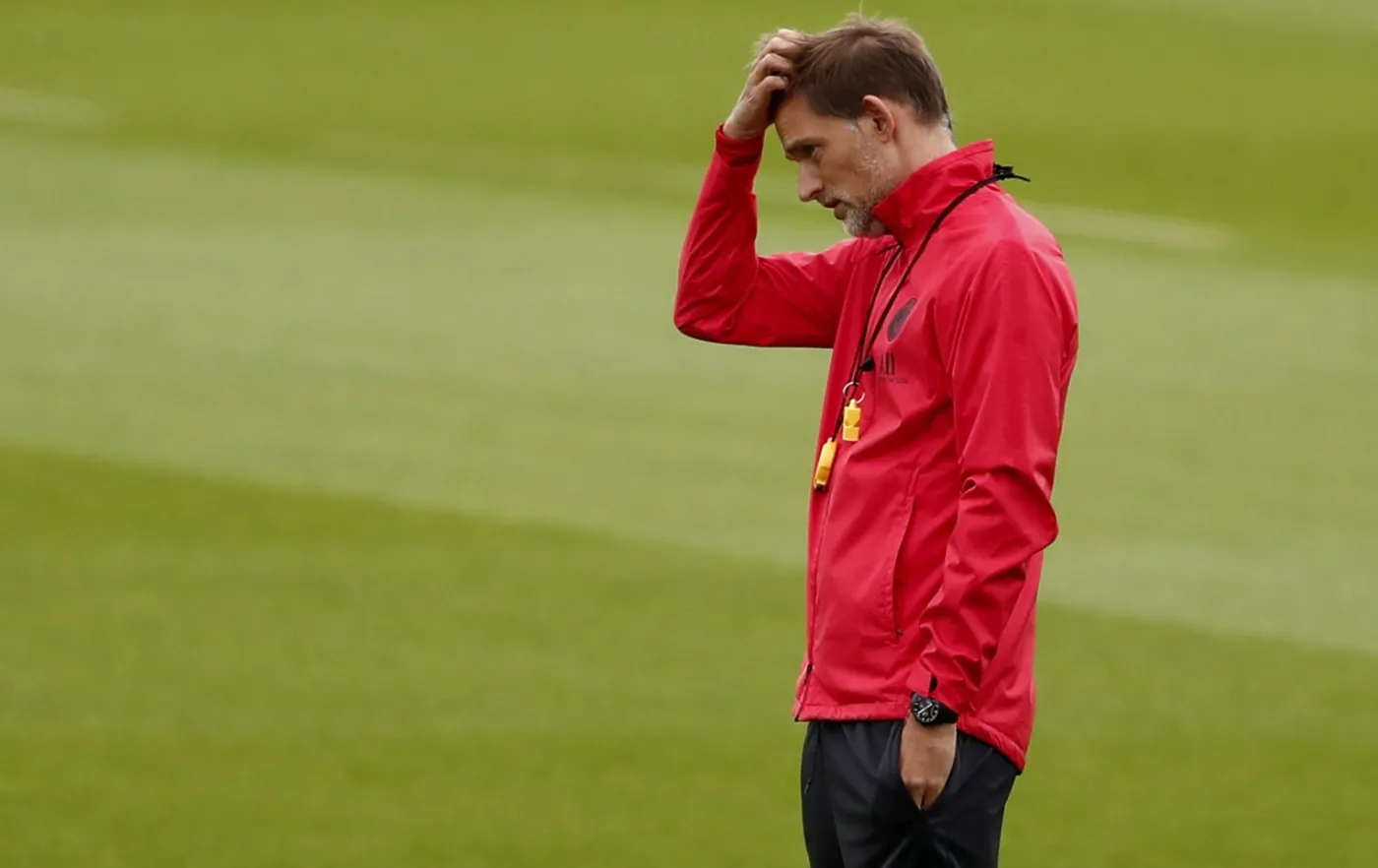 Przed meczem Ligi Mistrzów kontuzji doznał... trener PSG