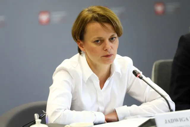 Emilewicz zostanie w rządzie? "Krzesła ministrów są gorące. Wszystkie warianty są możliwe"
