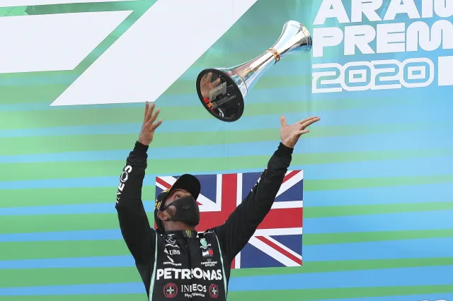 Lewis Hamilton najszybszy na torze Catalunya [WYNIKI i KLASYFIKACJA GENERALNA]