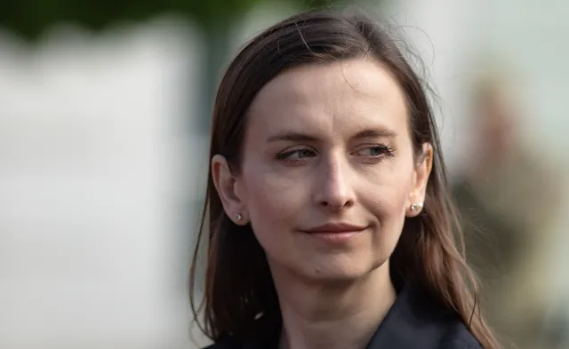 Spurek zmienia barwy w PE. I od razu dostaje stanowisko wiceszefowej