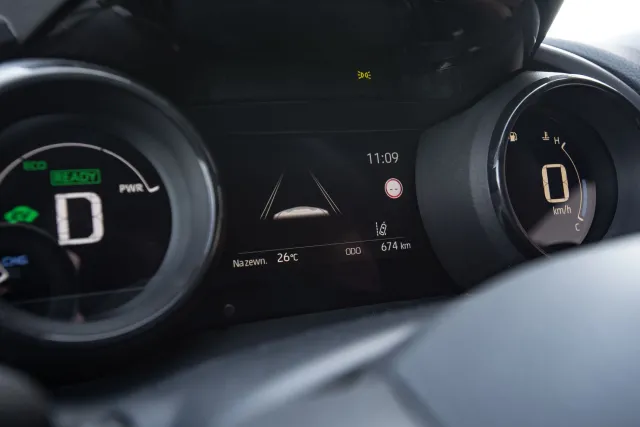 Nowa Toyota Yaris od dziś w Polsce. Hybryda z Wałbrzycha to przeskok o dwie klasy. A ile pali i jak jeździ?