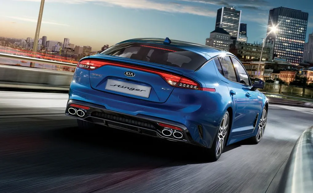kia-stinger-28261960.jpg