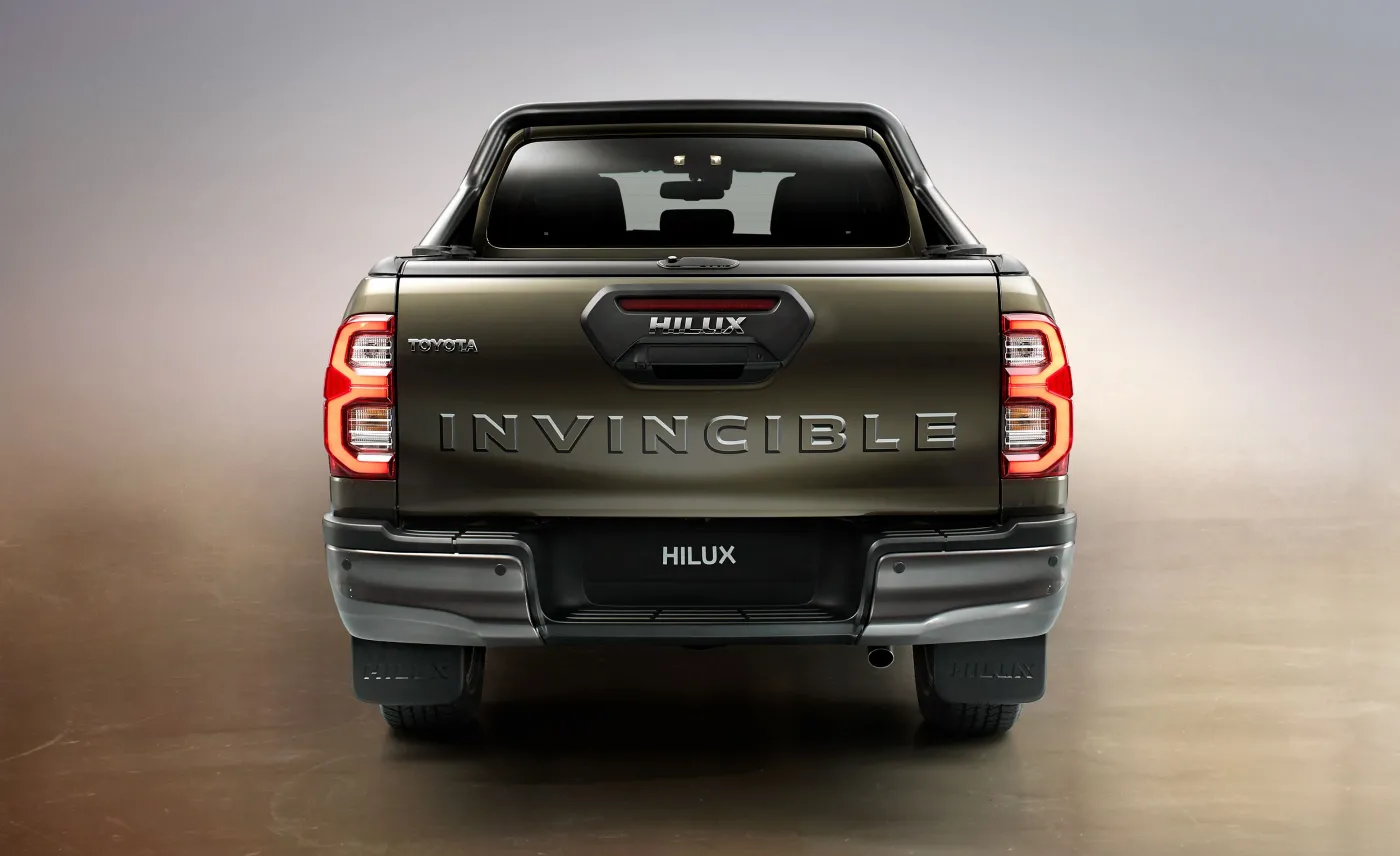 toyota-hilux-28242254.jpg