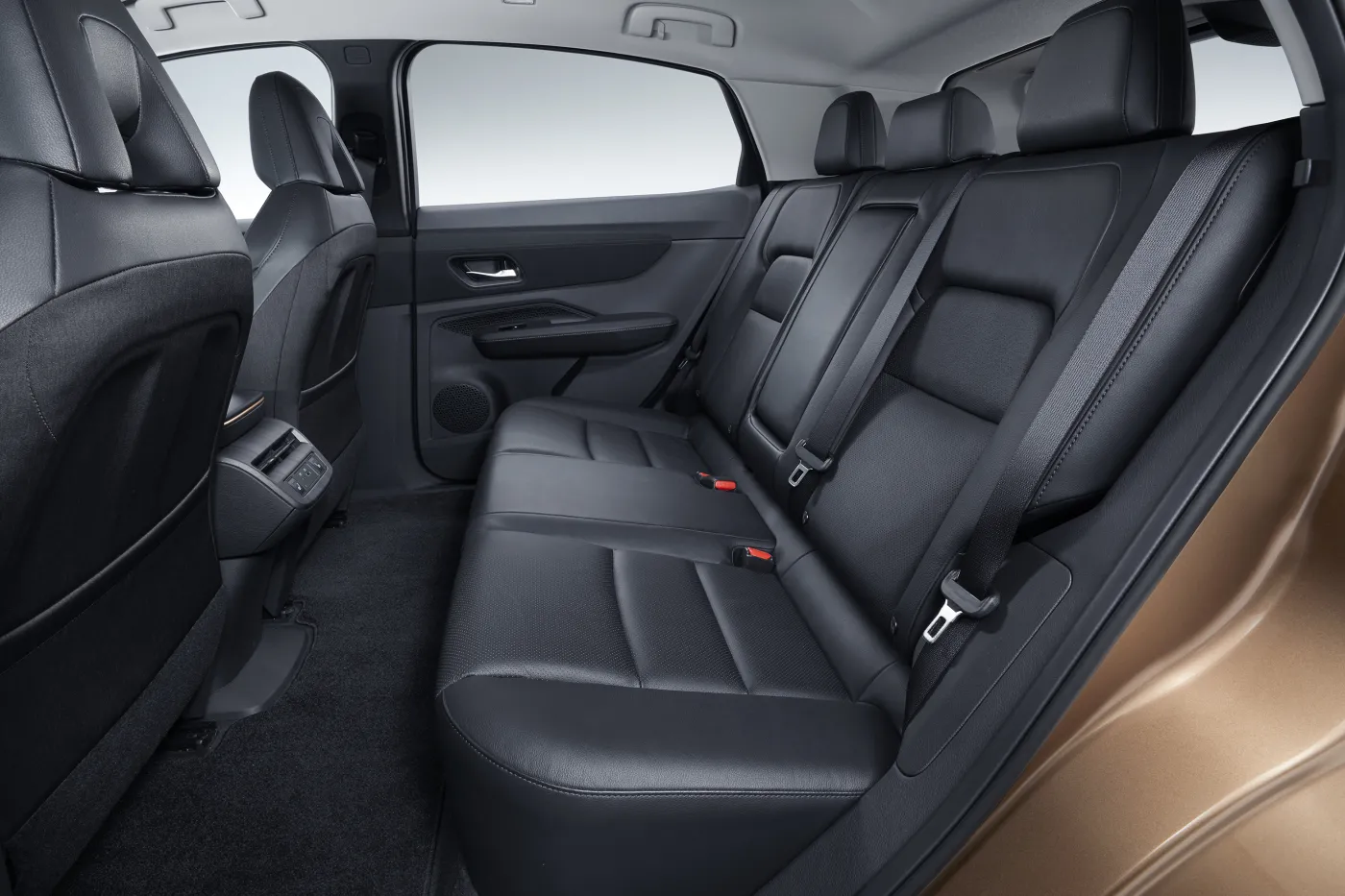 nissan-ariya-28291318.jpg