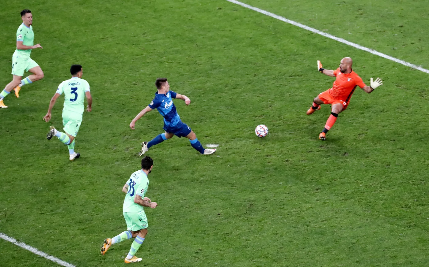 Zenit zremisował z Lazio w Lidze Mistrzów. Szymon Czyż rezerwowym w ekipie gości