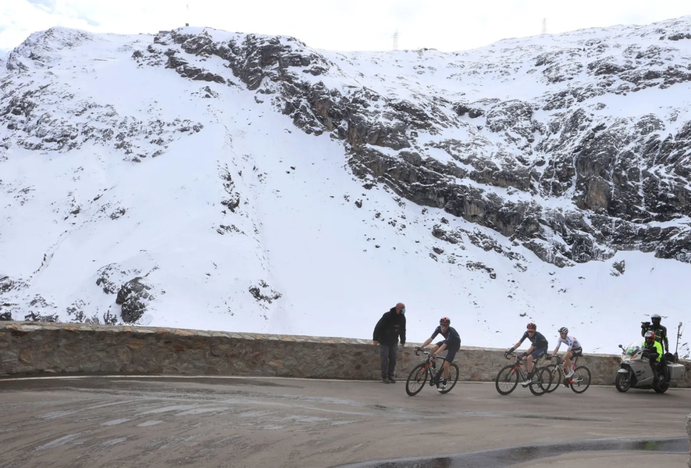 Josef Cerny z ekipy CCC wygrał etap, w czołówce bez zmian