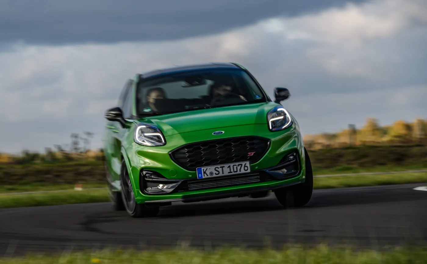 ford-puma-st-28313653.jpg