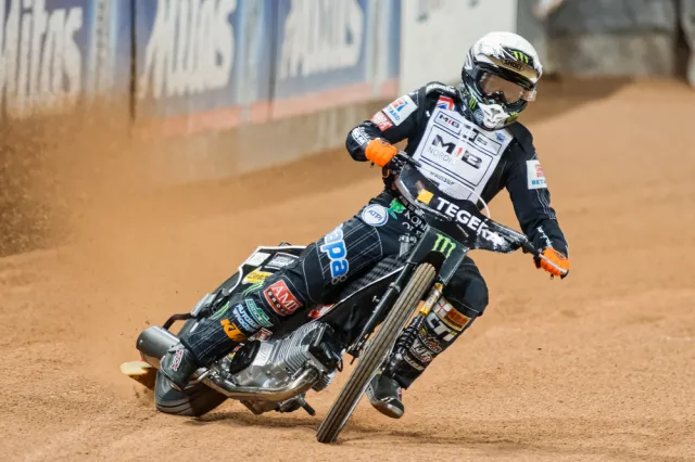 Koniec sezonu dla Woffindena. Żużlowiec złamał rękę