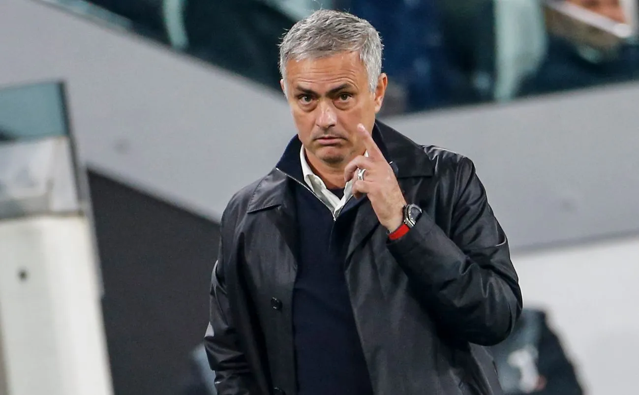 Trener Mourinho pomaga rywalowi kupując los na loterii