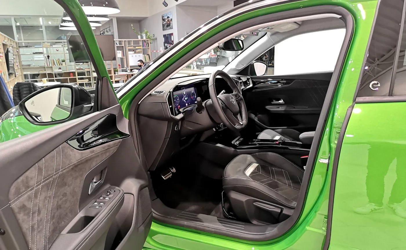 opel-mokkae-31419152.jpg