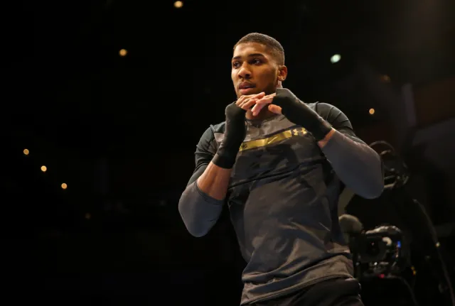Walka Anthony Joshua - Kubrat Pulew przełożona z powodu koronawirusa
