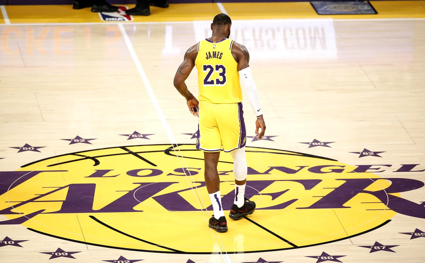 Los Angeles Lakers zdecydowanym faworytem nowego sezonu ligi NBA