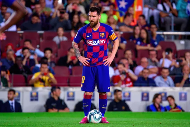 Messi chce odejść z Barcelony za darmo, ale jego kontrakt nadal obowiązuje