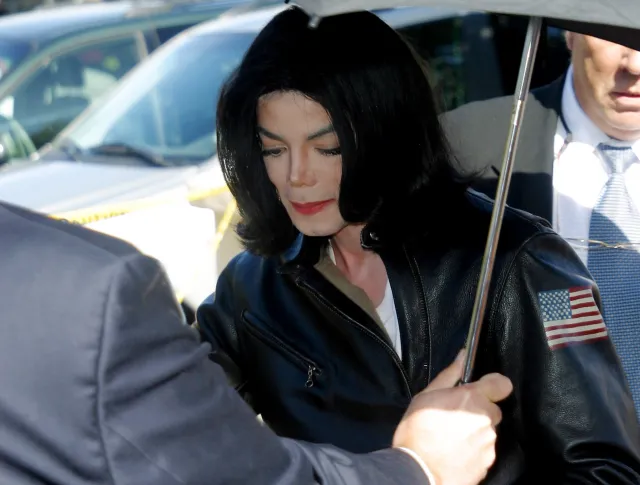 Radio bez muzyki Michaela Jacksona? Tak już się dzieje - jako pierwsze ban wprowadziło BBC Radio 2