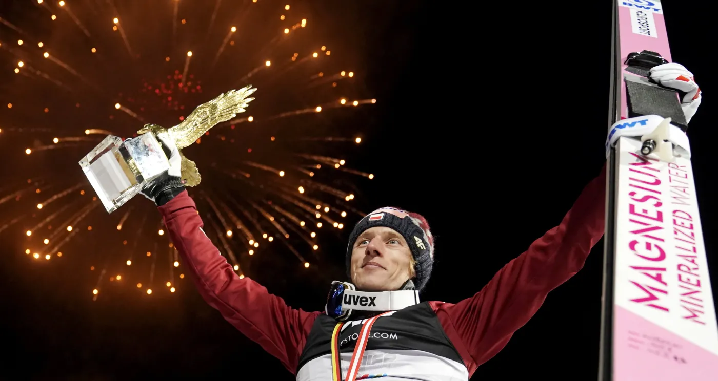 Dawid Kubacki został ojcem. Skoczkowi urodziła się córka