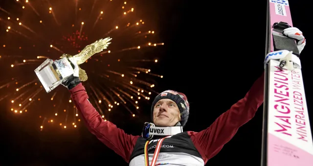 Dawid Kubacki został ojcem. Skoczkowi urodziła się córka