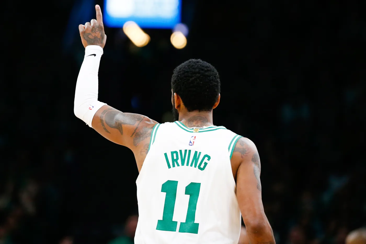 NBA: Impreza kosztowała go prawie milion dolarów. Dotkliwa kara dla Irvinga