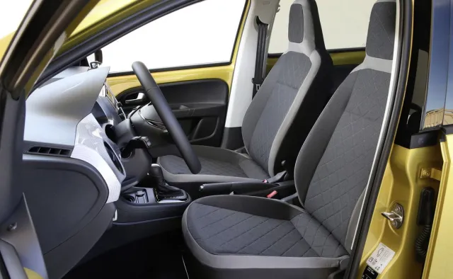 Dopłaty do samochodów elektrycznych wracają. Zobacz, ile kosztuje najtańsze auto w Polsce