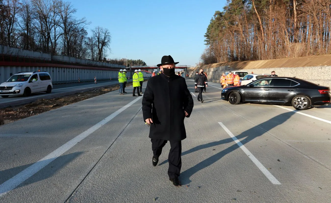 Suski składa życzenia PO: Najlepszym życzeniem jest, żeby przestała istnieć