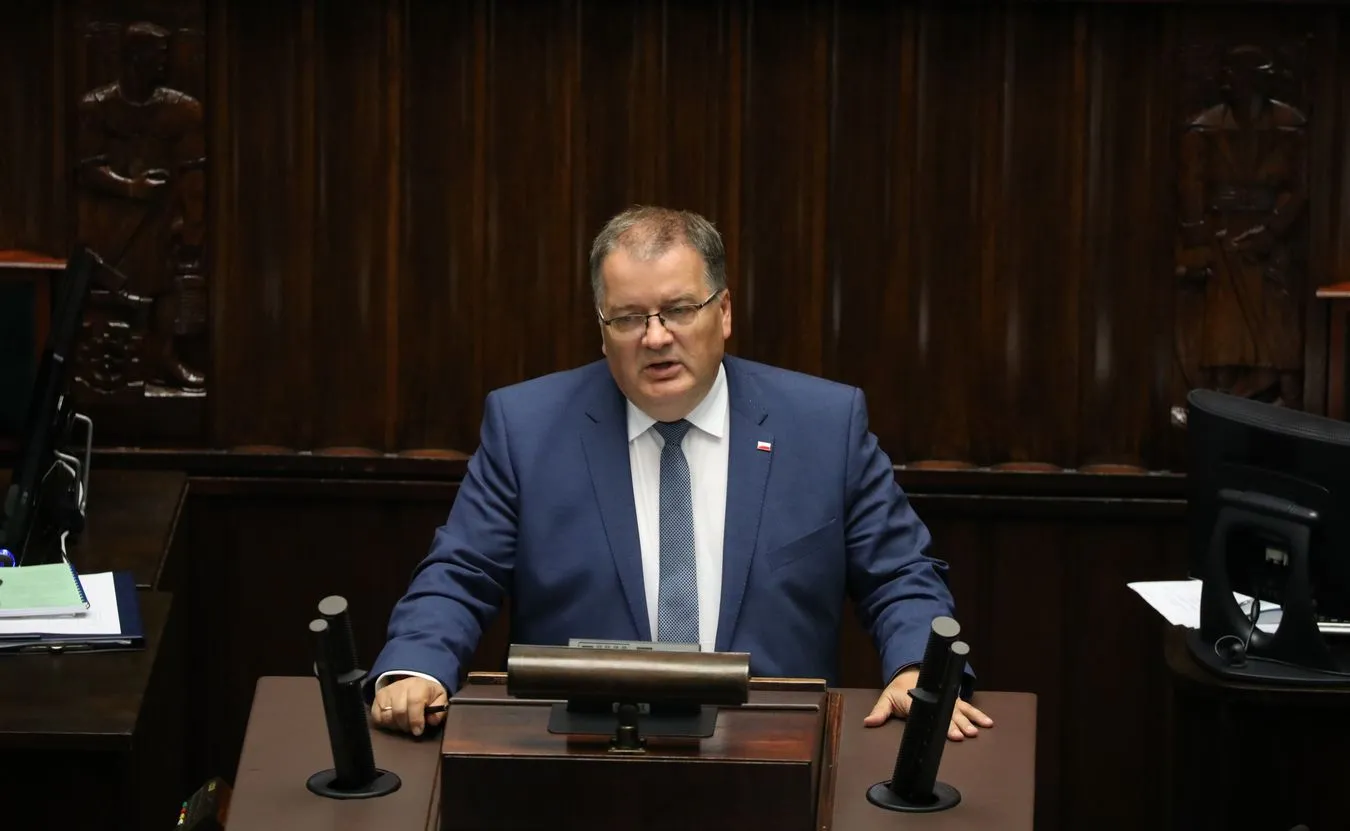 Prezydencki minister: Sytuacja w KRS szkodzi wizerunkowi tej instytucji