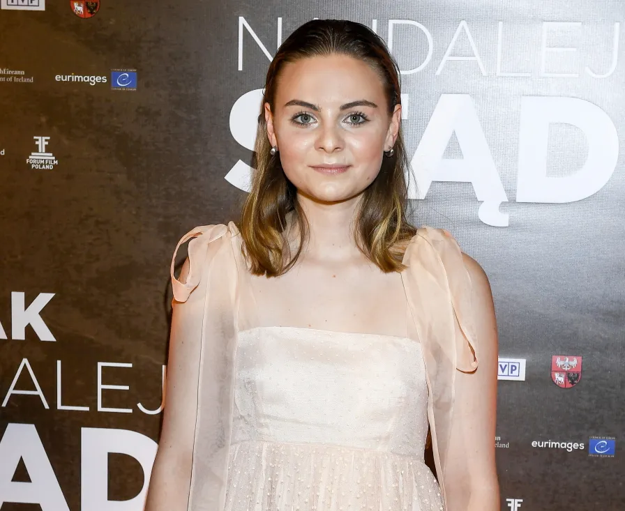 Zofia Stafiej z nagrodą 51. Międzynarodowego Festiwalu Filmowego w Goa za "Jak najdalej stąd"