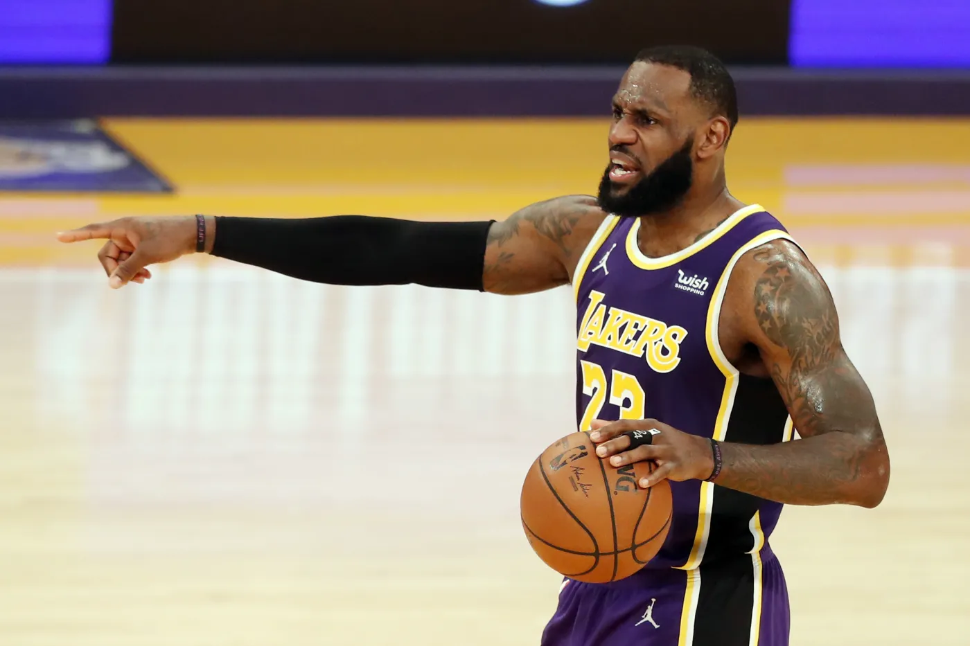 Koniec serii zwycięstw Lakers. Niespodziewana porażka Raptors