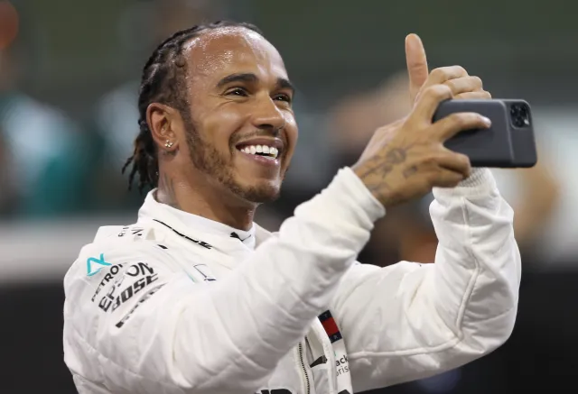 Lewis Hamilton nadal najlepiej zarabiającym kierowcą Formuły 1