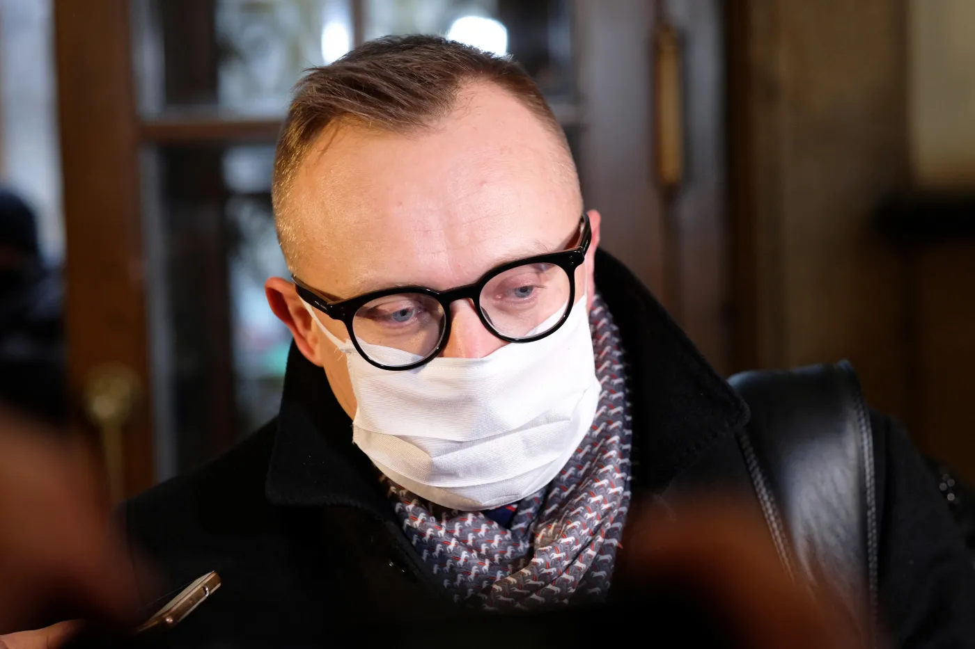 Wiceminister: Budowa rozlewni szczepionek na covid-19 ruszy w Polsce w maju