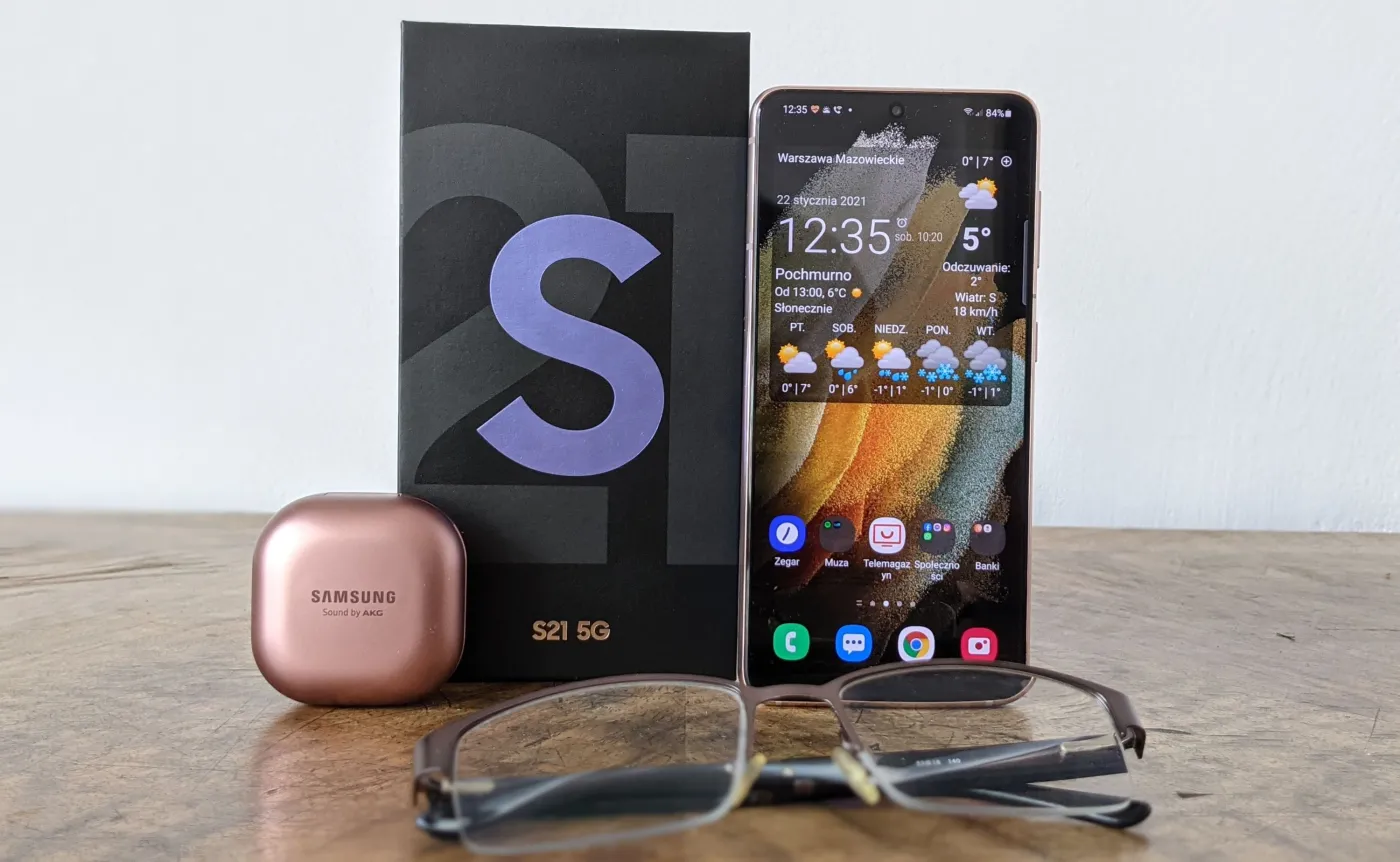 samsung-s21-37073960.jpg