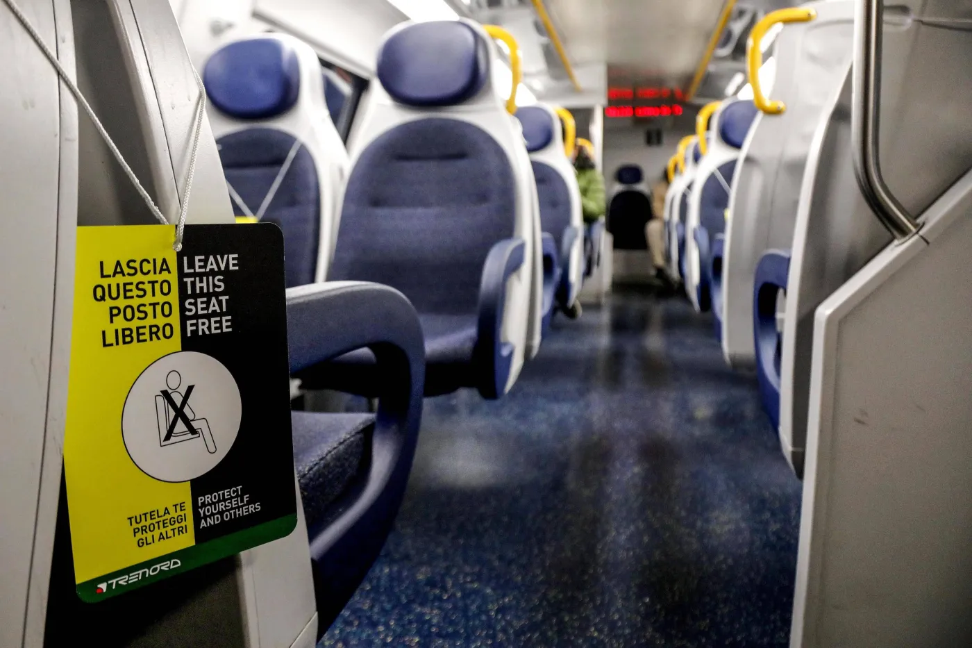 Pociągi covidowe ruszają. Biletem negatywny test na koronawirusa