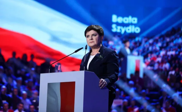 Media: Syn Beaty Szydło pod fikcyjnym nazwiskiem pracuje w spółce, której udziałowcem jest Obajtek