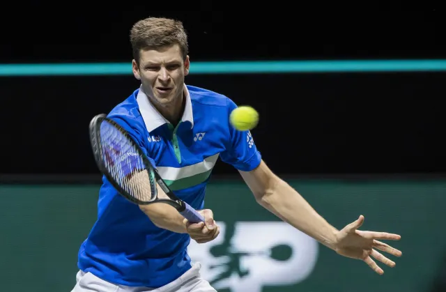 Hurkacz wpędził Tsitsipasa w niemałe tarapaty. Mecz trwał ponad dwie godziny