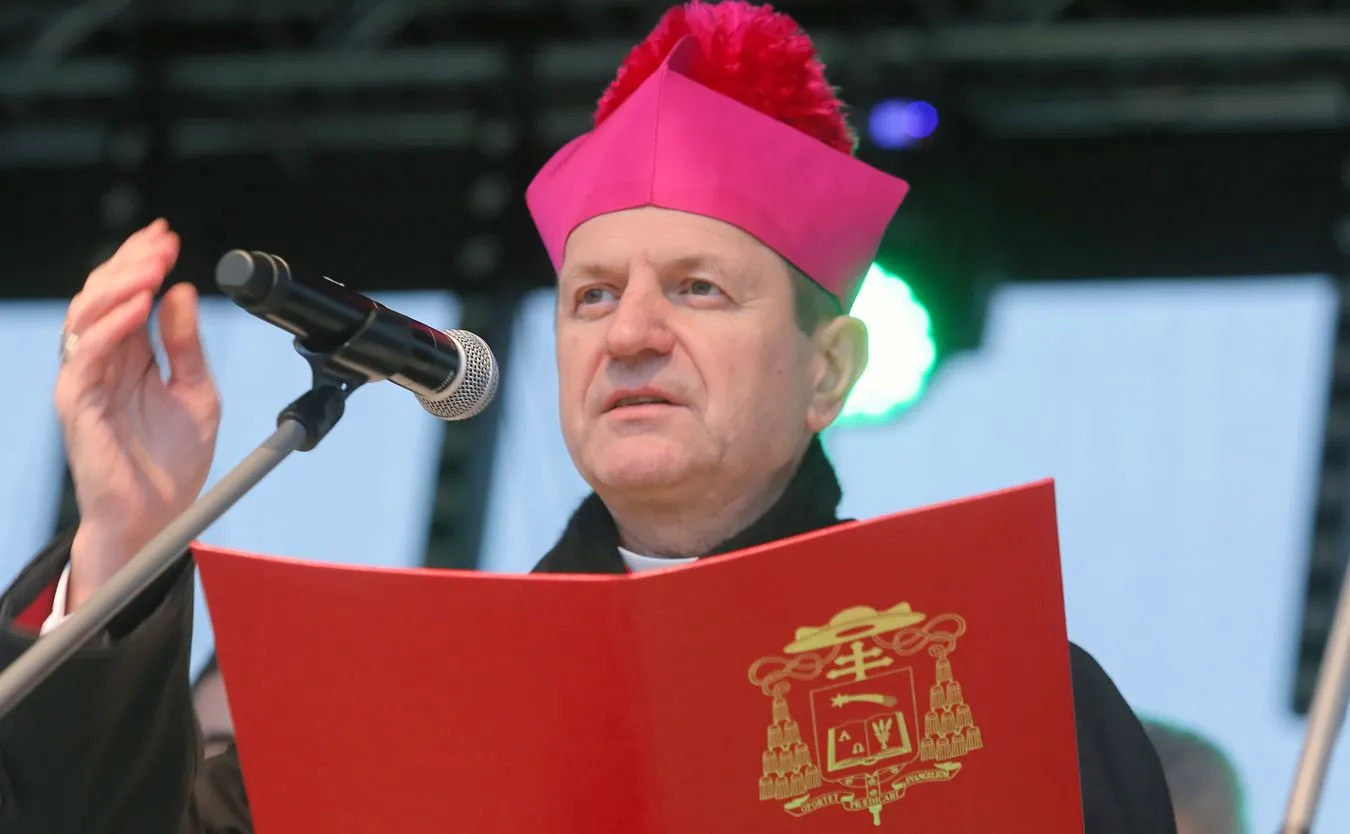 Metropolita gdański o pedofilii: Chcę usunąć to zło z Kościoła, to rzecz niedopuszczalna