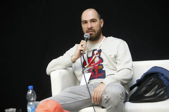 Sprawa znieważenia Dudy przez Żulczyka. Nie będzie umorzenia. Pisarz: Krytykę podtrzymuję