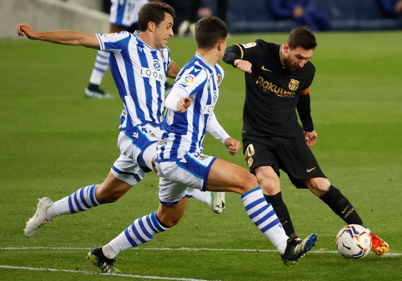 Barcelona dobitnie pokazała Realowi Sociedad miejsce w szeregu