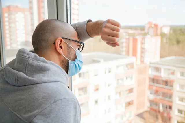 Negatywny wynik testu na Covid-19 zwalnia z kwarantanny?