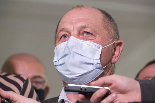 Sawicki: Kukiz chodzi i płacze. Wysłałem mu paczkę chusteczek, niech sobie otrze łzy