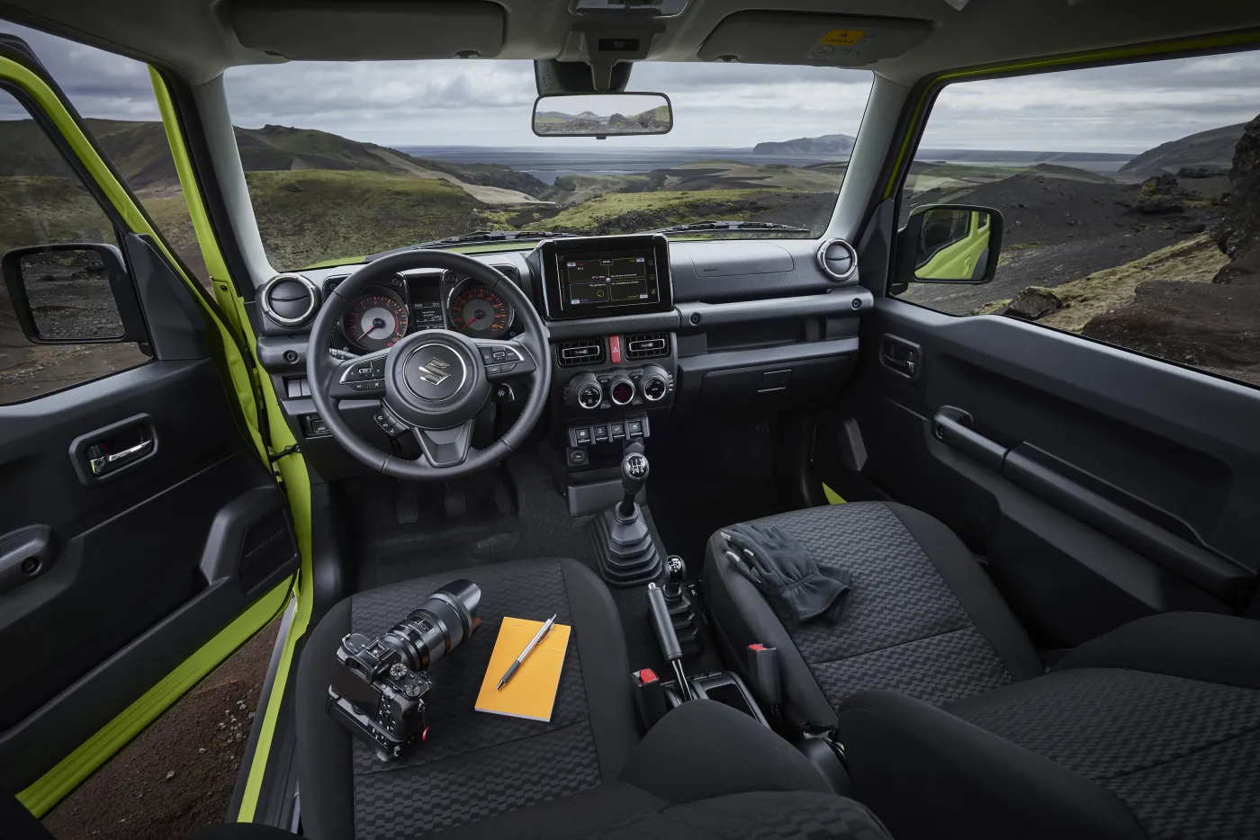 13_suzukiallnewjimny38.jpg