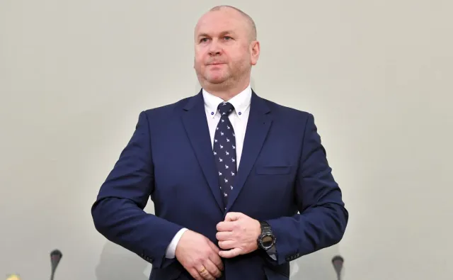 Były szef CBA o aferze mailowej: Włamania mogła dokonać nawet grupa dzieciaków