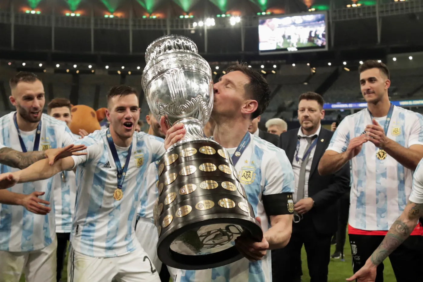 Łzy Neymara, radość Messiego, Copa America dla Argentyny