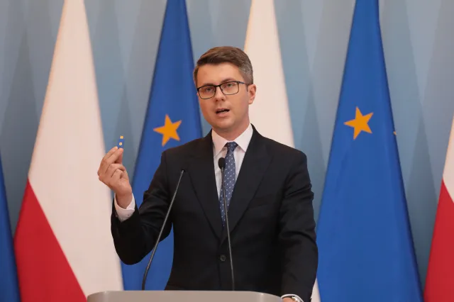 Muller: KE nie ma kompetencji do wstrzymywania środków dla Polski z KPO