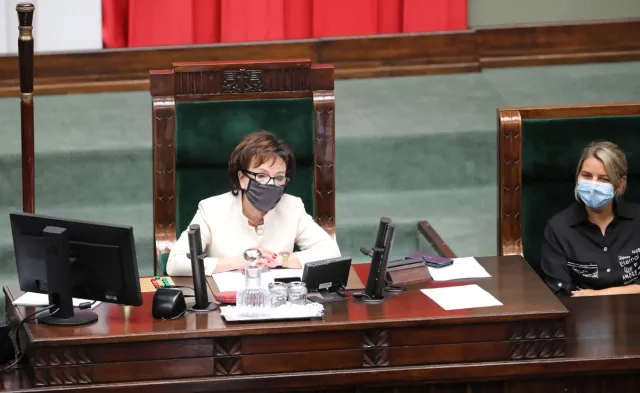 KO i Lewica zawiadamiają prokuraturę o podejrzeniu popełnienia przestępstwa przez Witek