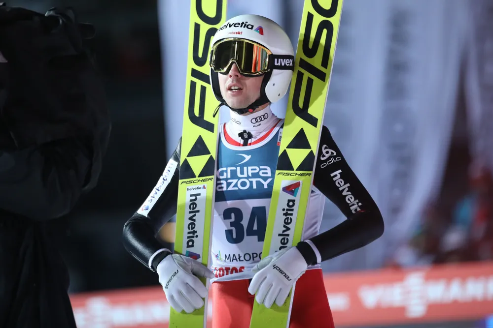 Simon Ammann doznał kontuzji na treningu w tunelu aerodynamicznym