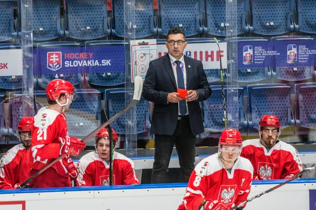 Trener polskich hokeistów: Nie jesteśmy chłopcami do bicia