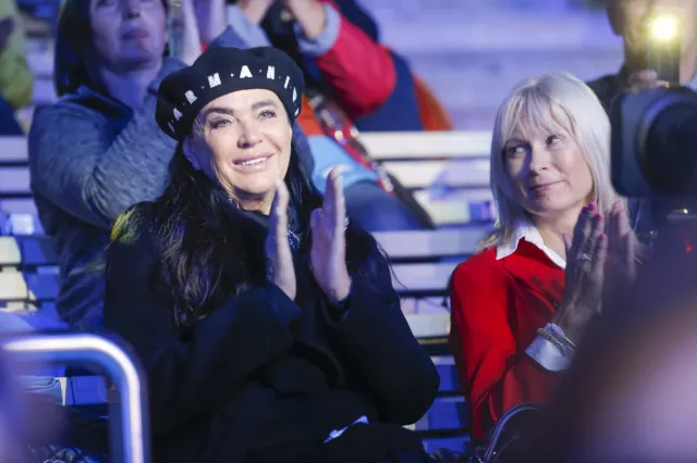 Wdowa po Krawczyku: Biorę tabletki, mam wsparcie lekarzy