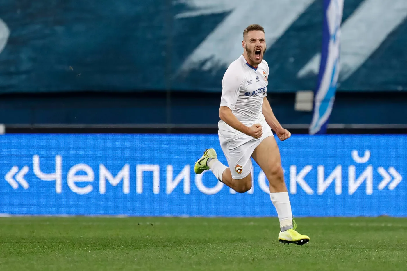 Nikola Vlasić w Premier League. Będzie kolegą Fabiańskiego