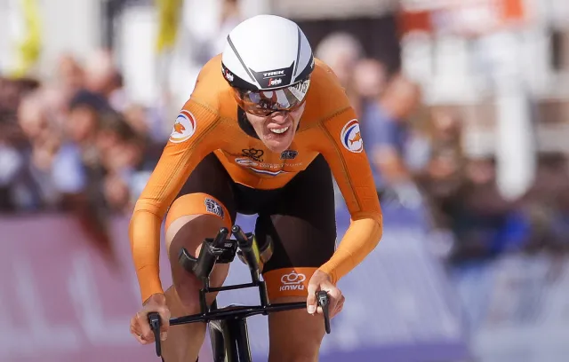 Ellen van Dijk mistrzynią świata w "czasówce". Polki daleko